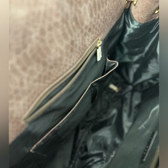 KC‎ Jagger Brown Rolling Suitcase - Picture 13 of 16